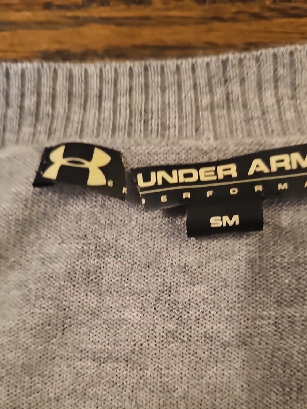 Under Armour Light Gray V-Neck Button Cardigan - Picture 10 of 11